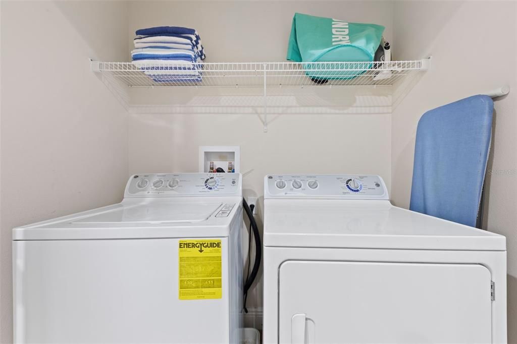 En Venta: $289,500 (3 camas, 2 baños, 1632 Pies cuadrados)