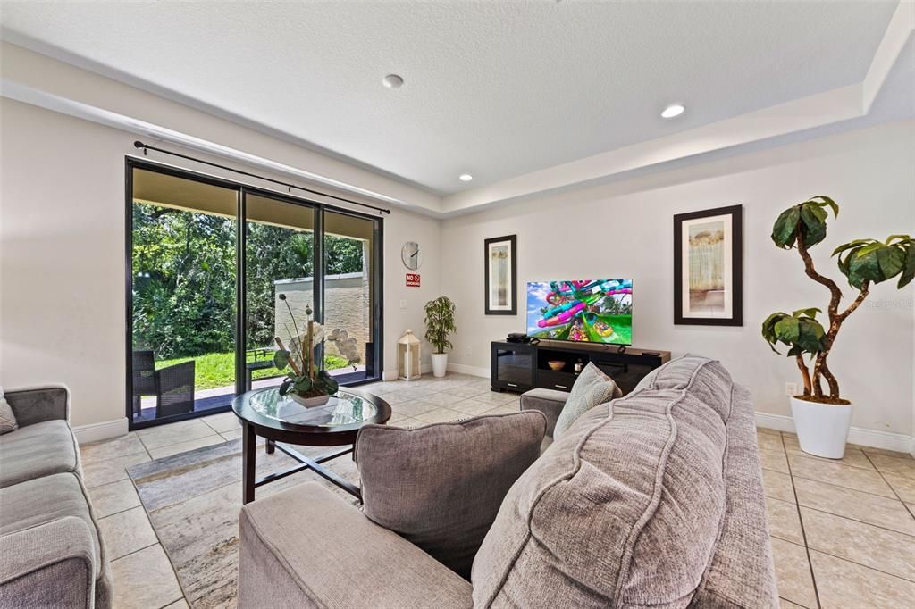 En Venta: $289,500 (3 camas, 2 baños, 1632 Pies cuadrados)