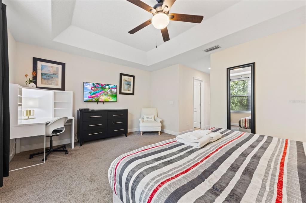 En Venta: $289,500 (3 camas, 2 baños, 1632 Pies cuadrados)