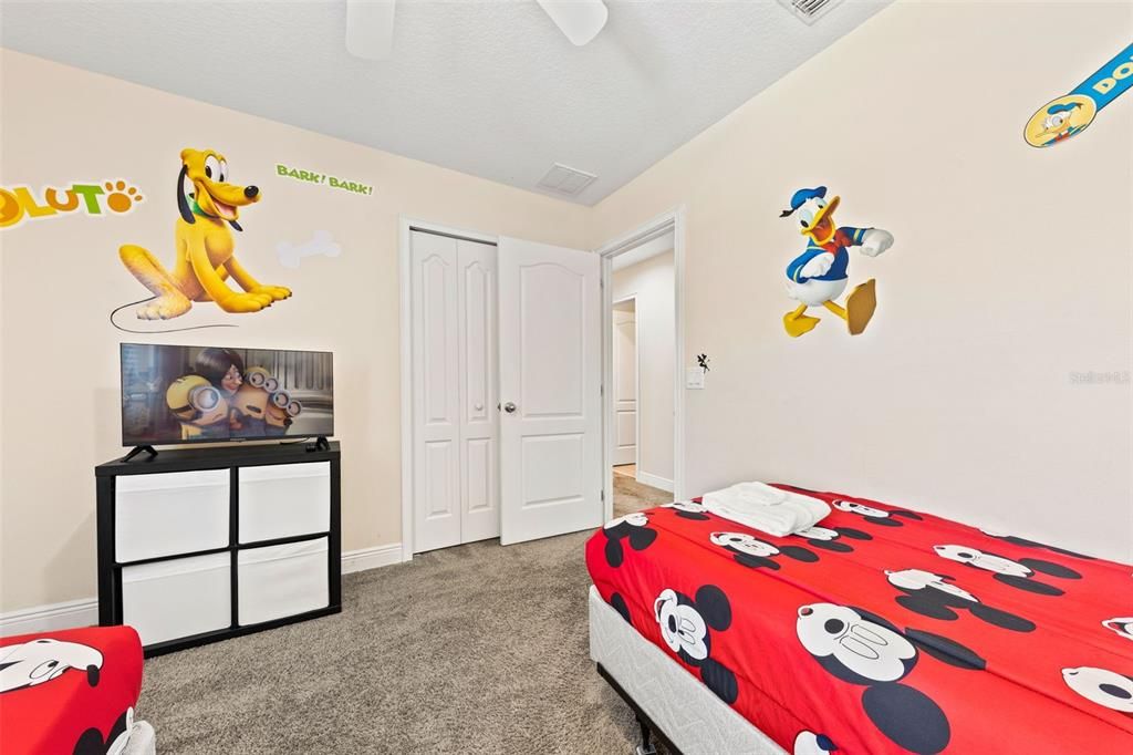 En Venta: $289,500 (3 camas, 2 baños, 1632 Pies cuadrados)