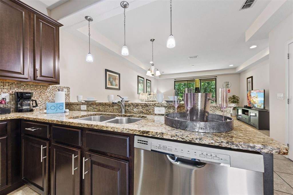 En Venta: $289,500 (3 camas, 2 baños, 1632 Pies cuadrados)