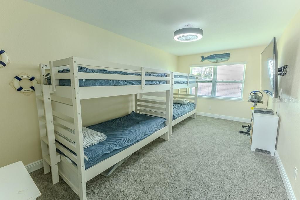 待售: $1,079,900 (5 贝兹, 3 浴室, 3000 平方英尺)