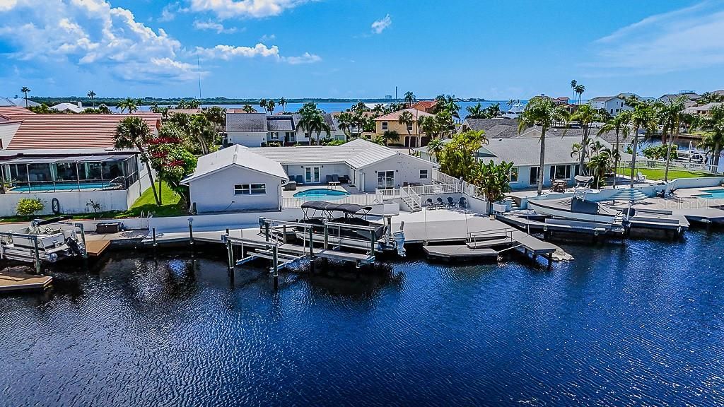 待售: $1,079,900 (5 贝兹, 3 浴室, 3000 平方英尺)