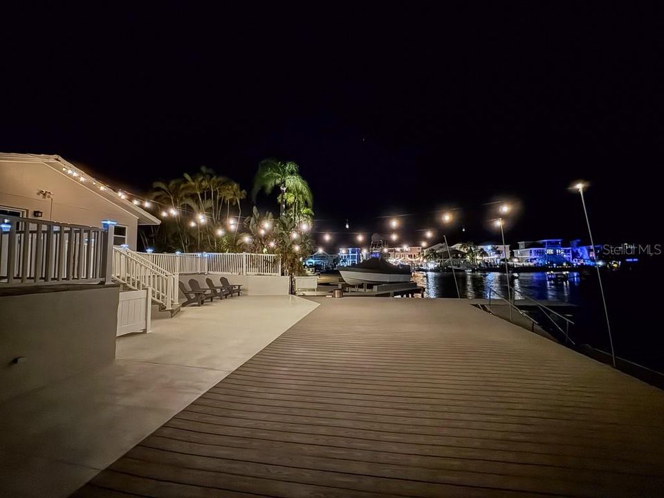 待售: $1,079,900 (5 贝兹, 3 浴室, 3000 平方英尺)