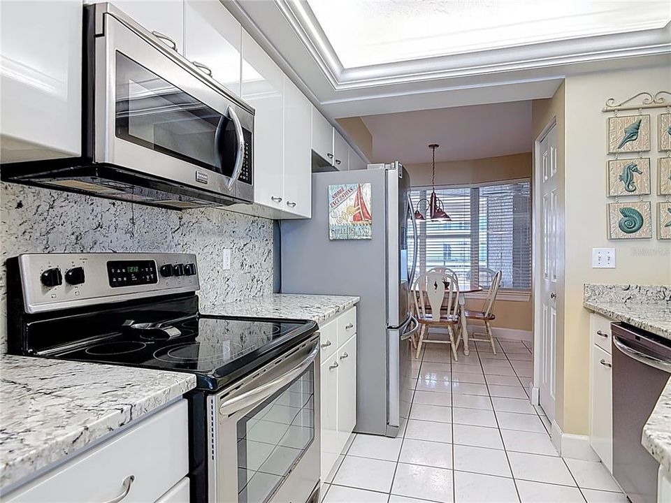 For Sale: $649,000 (3 beds, 3 baths, 2065 Square Feet)