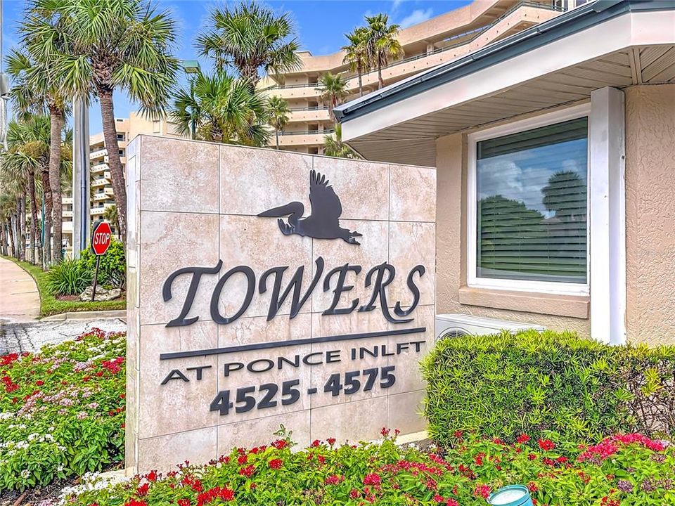 For Sale: $649,000 (3 beds, 3 baths, 2065 Square Feet)