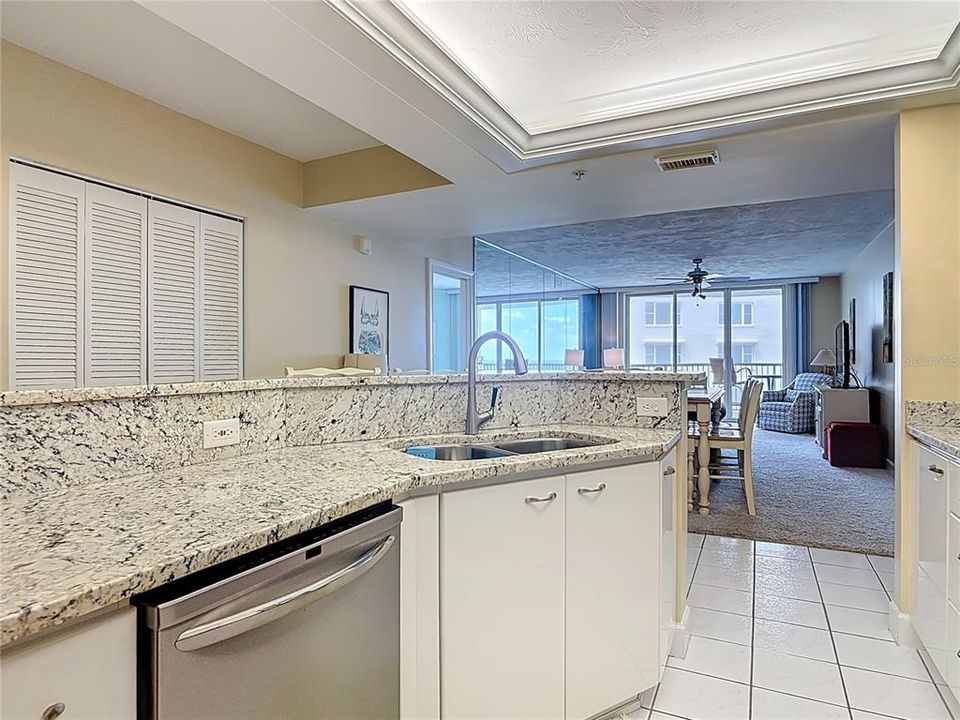 For Sale: $649,000 (3 beds, 3 baths, 2065 Square Feet)