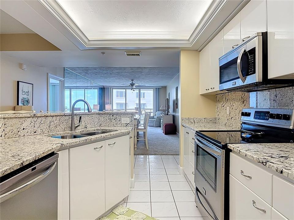 For Sale: $649,000 (3 beds, 3 baths, 2065 Square Feet)