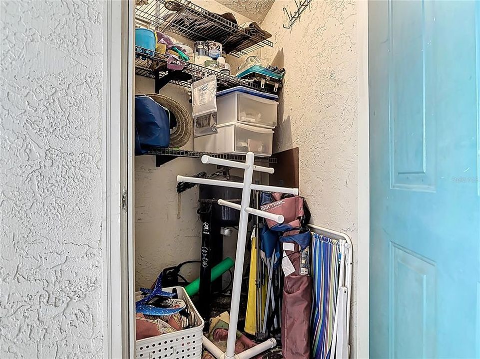 For Sale: $649,000 (3 beds, 3 baths, 2065 Square Feet)