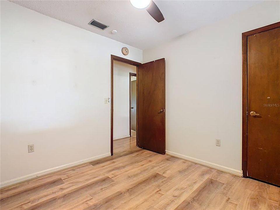 Active With Contract: $325,000 (3 beds, 2 baths, 1744 Square Feet)