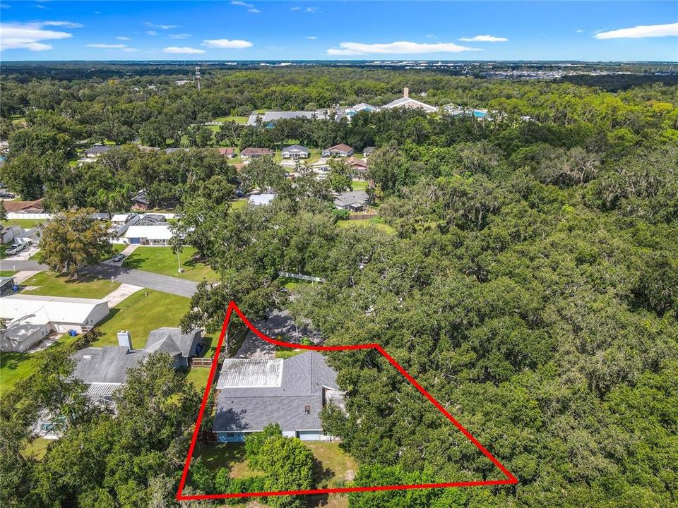 Active With Contract: $325,000 (3 beds, 2 baths, 1744 Square Feet)