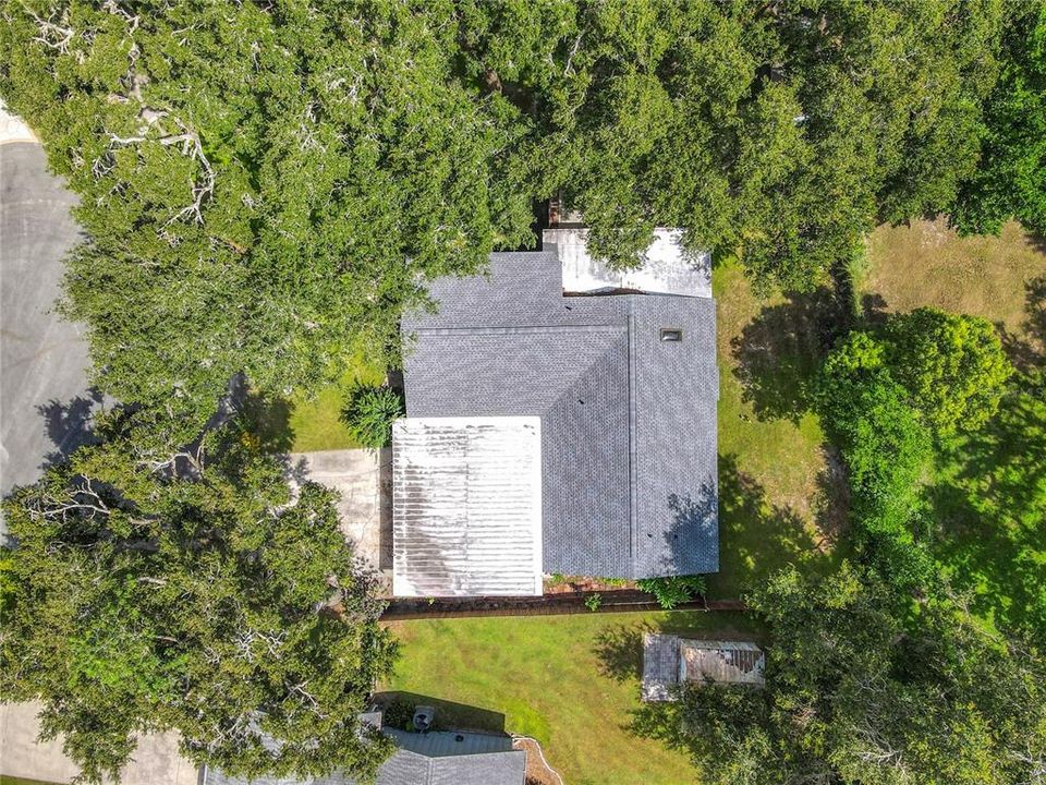 Active With Contract: $325,000 (3 beds, 2 baths, 1744 Square Feet)