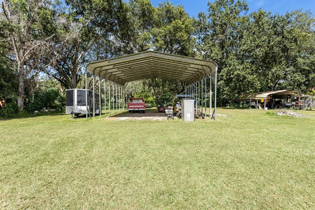 For Sale: $899,000 (5 beds, 3 baths, 4290 Square Feet)