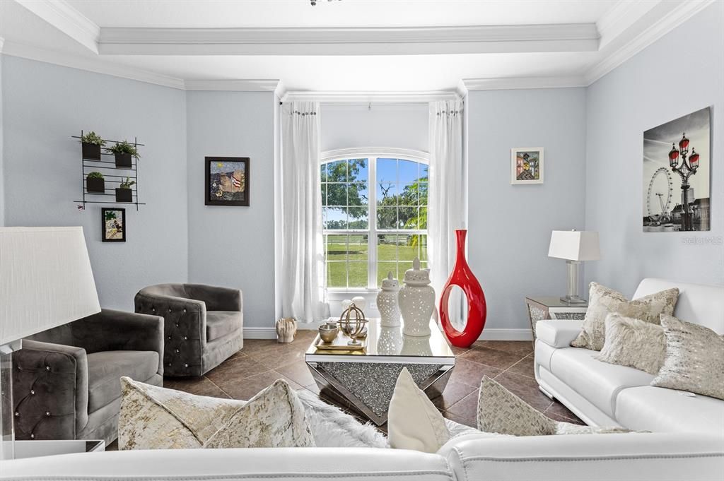 For Sale: $899,000 (5 beds, 3 baths, 4290 Square Feet)