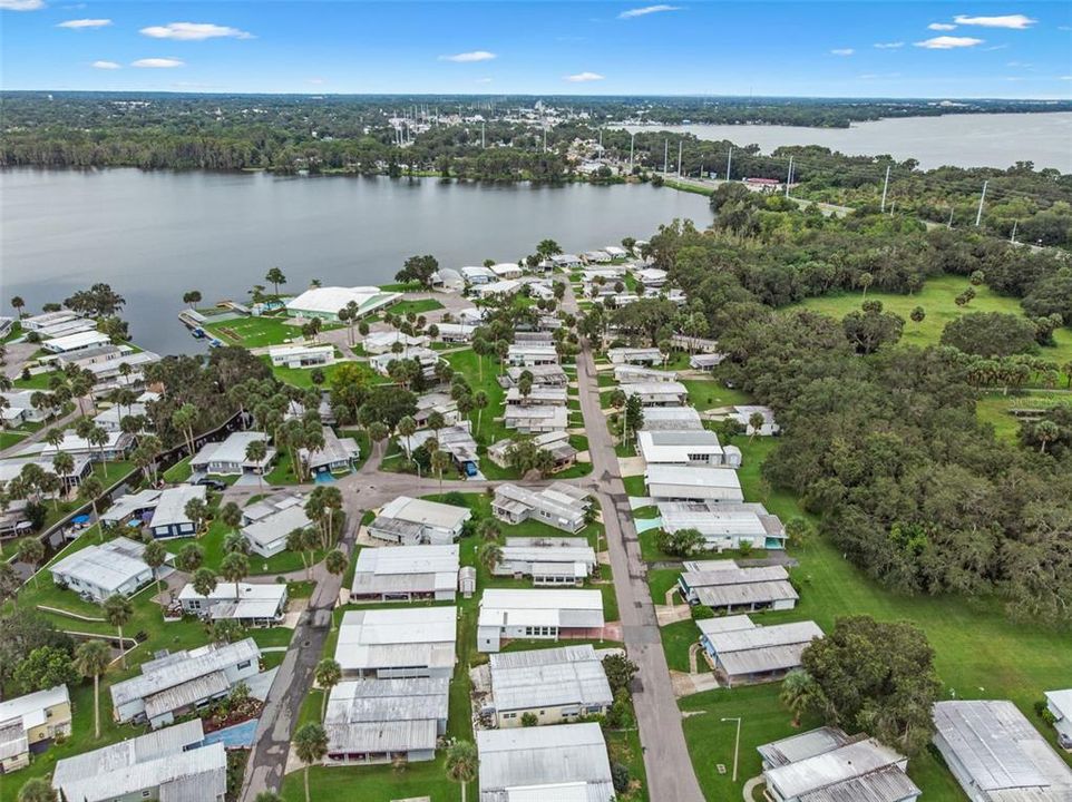 For Sale: $119,000 (2 beds, 1 baths, 1004 Square Feet)