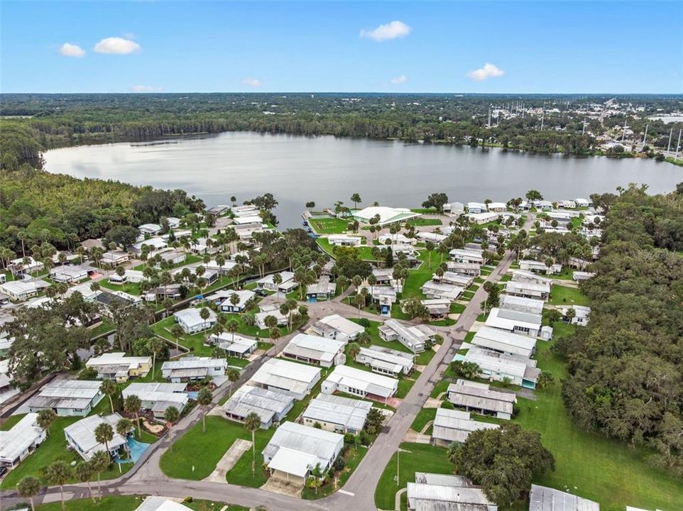 For Sale: $119,000 (2 beds, 1 baths, 1004 Square Feet)