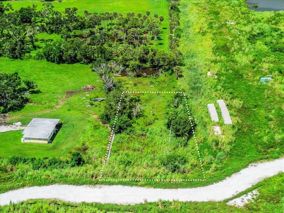 待售: $45,000 (0.15 acres)