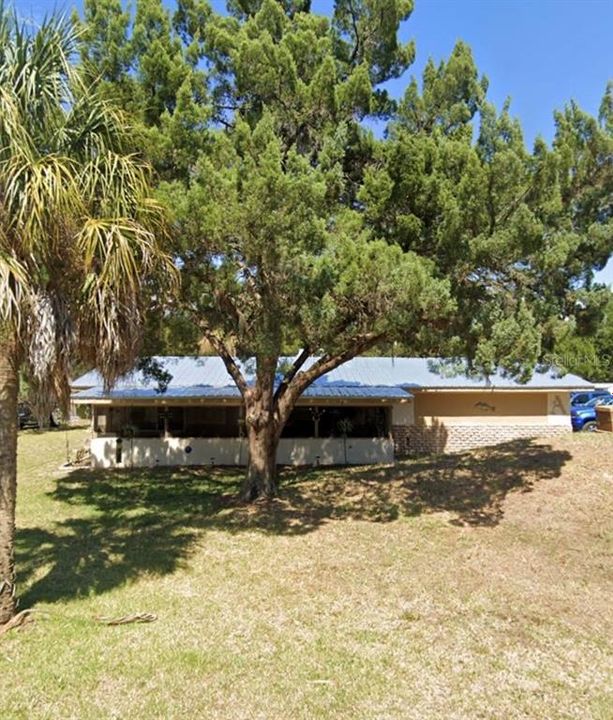 For Sale: $268,930 (2 beds, 1 baths, 896 Square Feet)