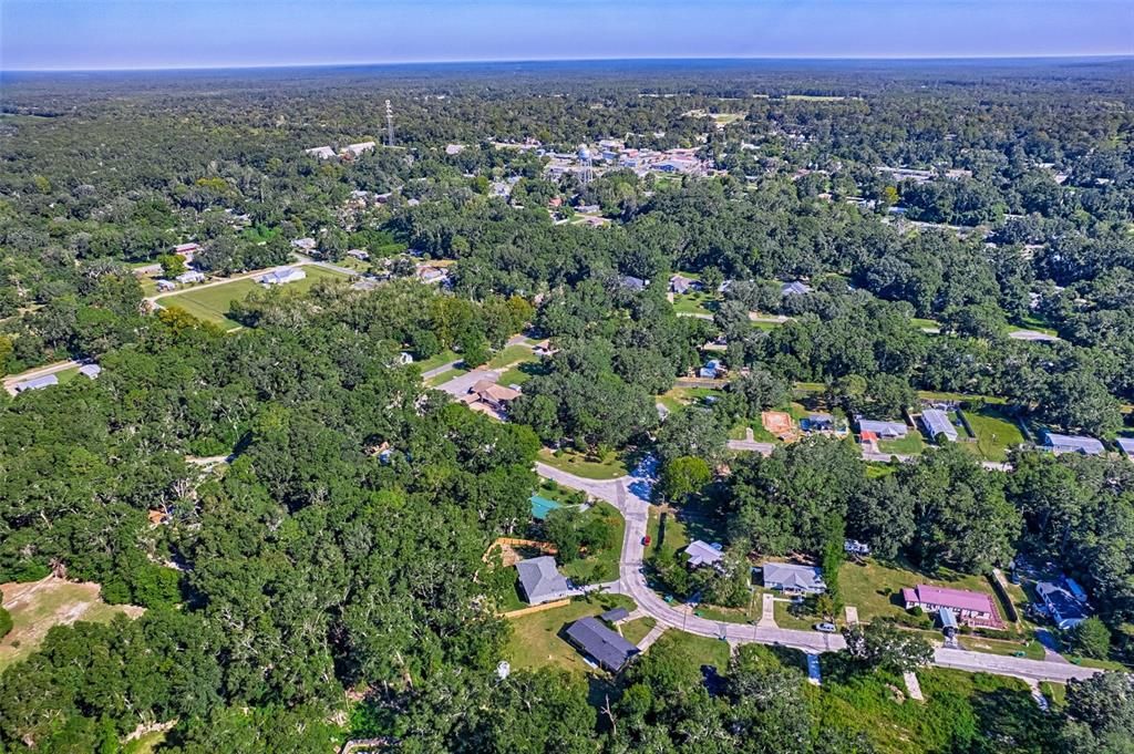 待售: $215,000 (3 贝兹, 1 浴室, 1200 平方英尺)