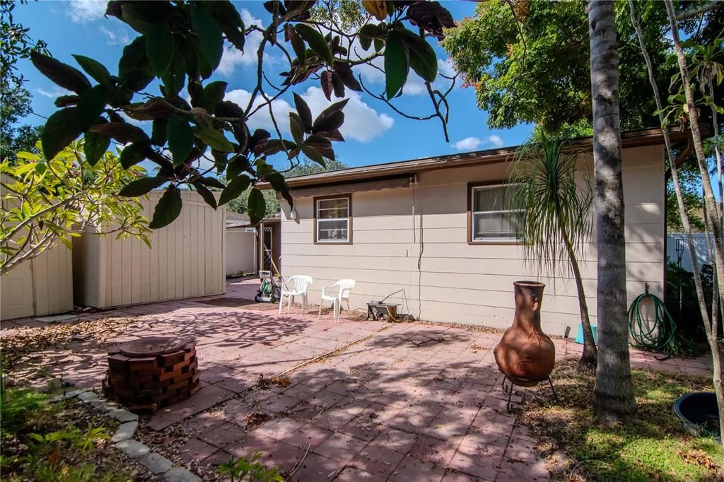 Active With Contract: $274,999 (3 beds, 2 baths, 1248 Square Feet)