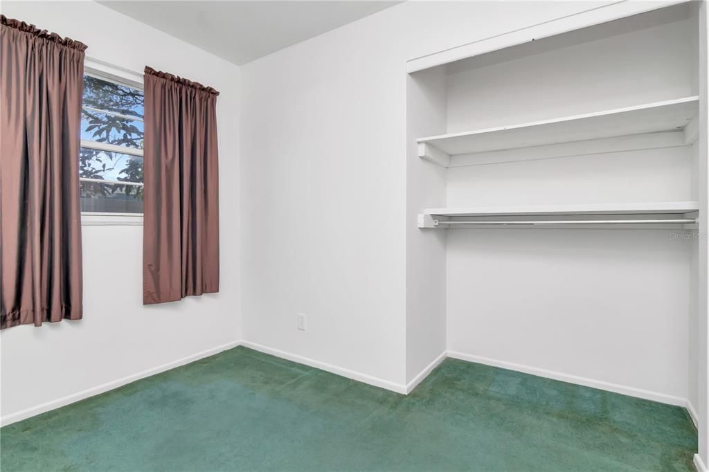 Active With Contract: $274,999 (3 beds, 2 baths, 1248 Square Feet)