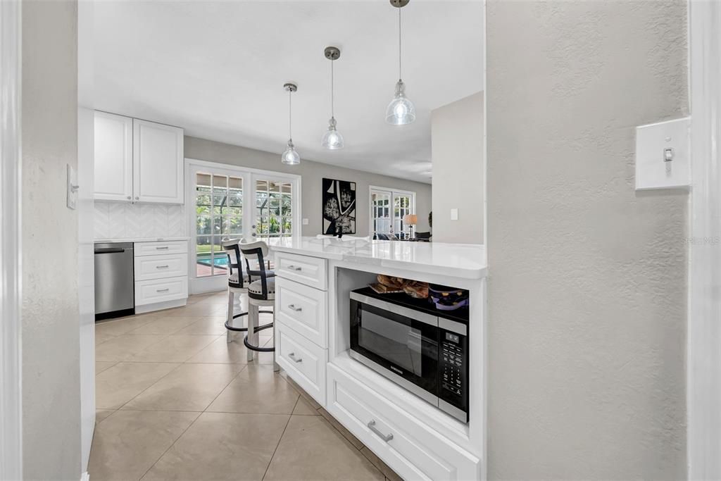 For Sale: $840,000 (3 beds, 2 baths, 2184 Square Feet)