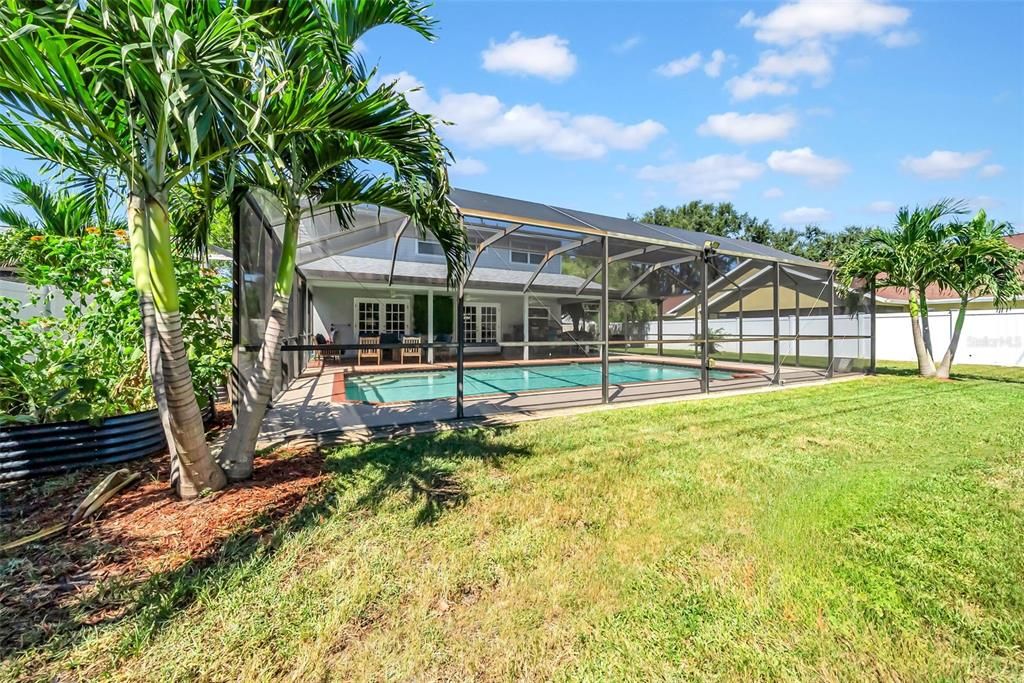 For Sale: $840,000 (3 beds, 2 baths, 2184 Square Feet)