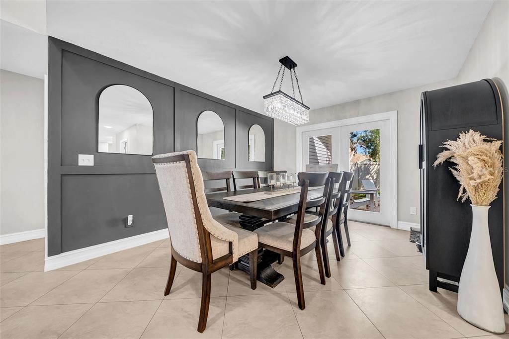 For Sale: $840,000 (3 beds, 2 baths, 2184 Square Feet)