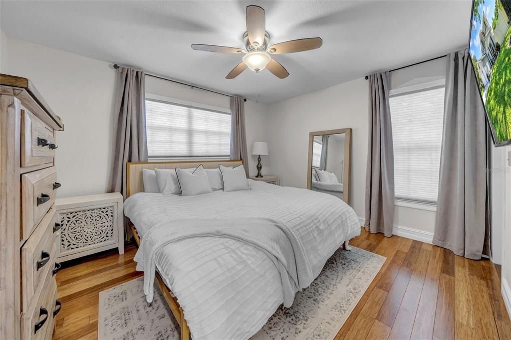 For Sale: $840,000 (3 beds, 2 baths, 2184 Square Feet)