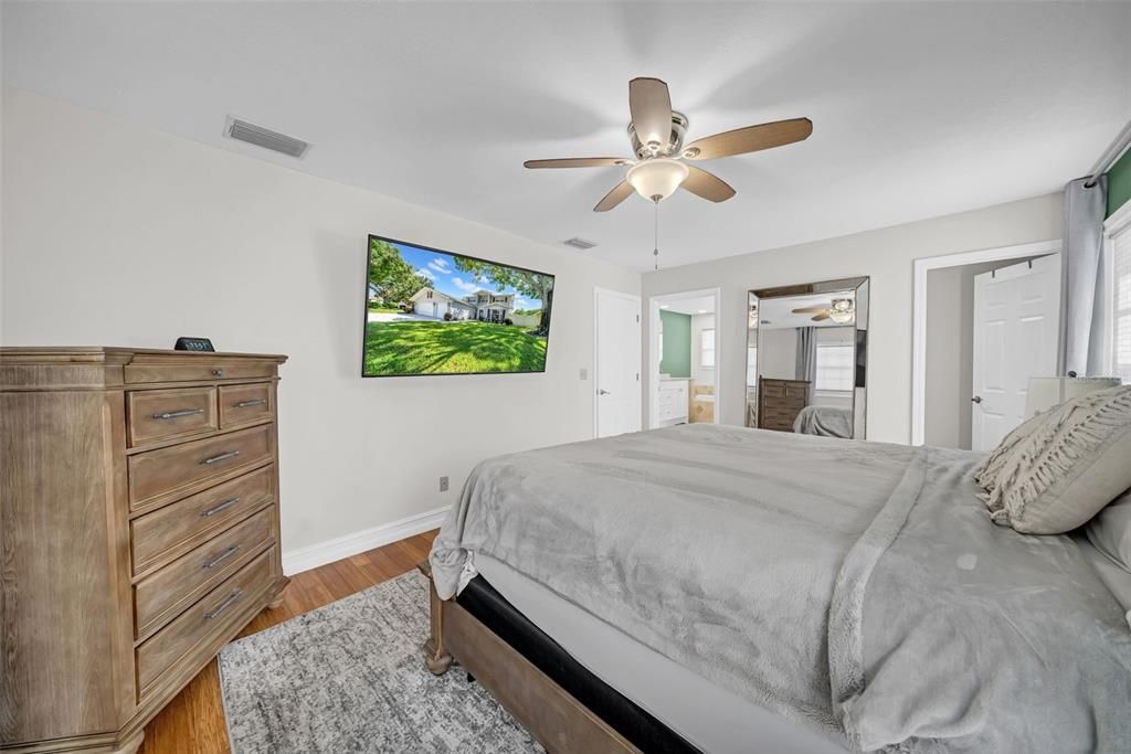 For Sale: $840,000 (3 beds, 2 baths, 2184 Square Feet)