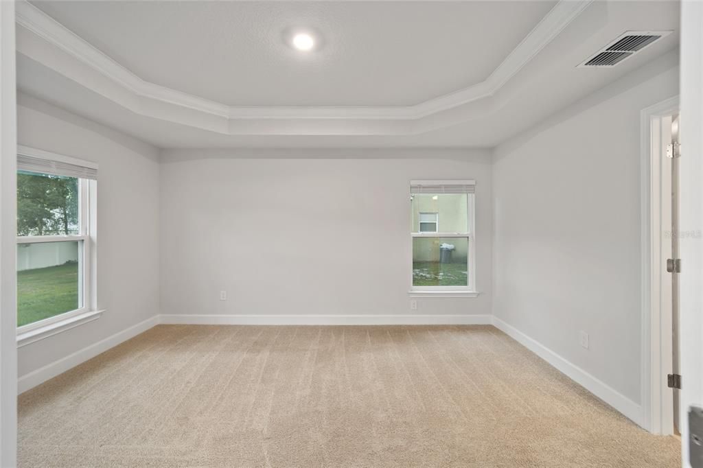 待售: $329,000 (4 贝兹, 2 浴室, 1758 平方英尺)