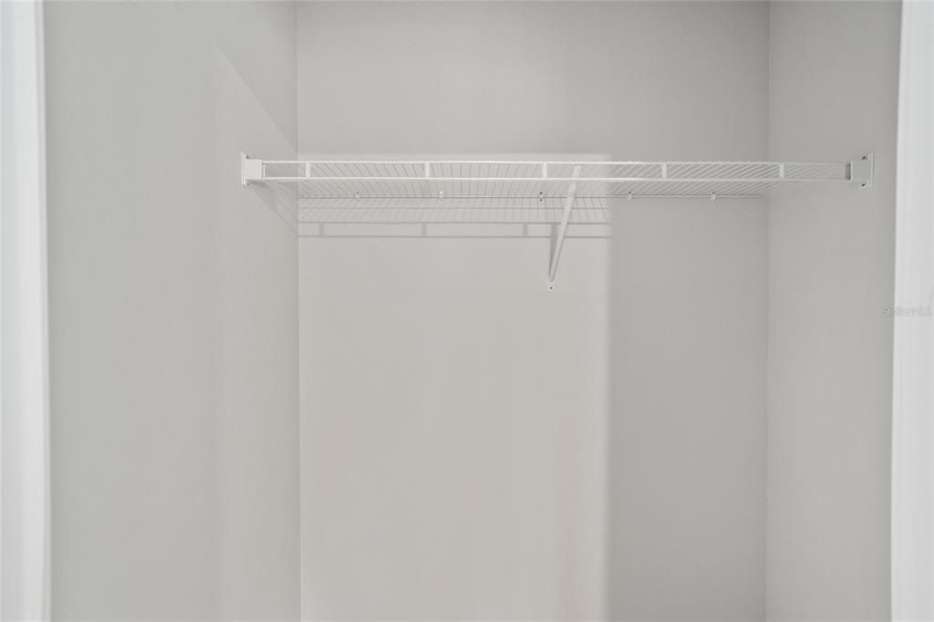 待售: $329,000 (4 贝兹, 2 浴室, 1758 平方英尺)