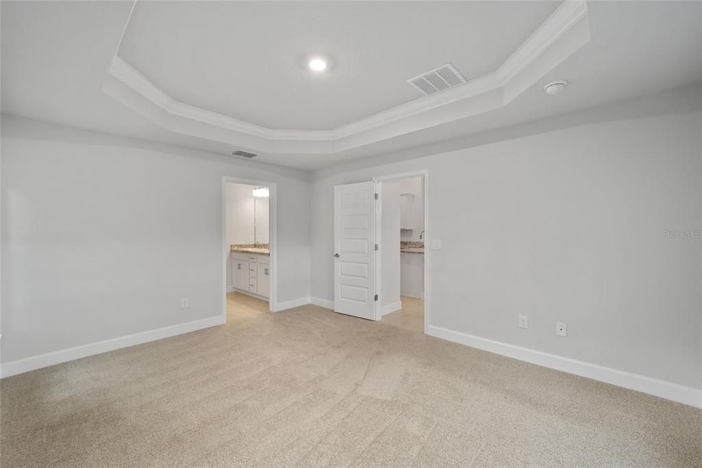 待售: $329,000 (4 贝兹, 2 浴室, 1758 平方英尺)