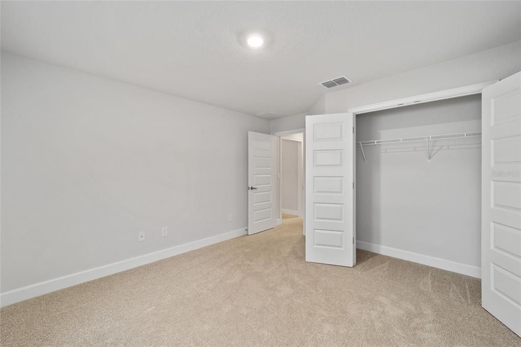 待售: $329,000 (4 贝兹, 2 浴室, 1758 平方英尺)