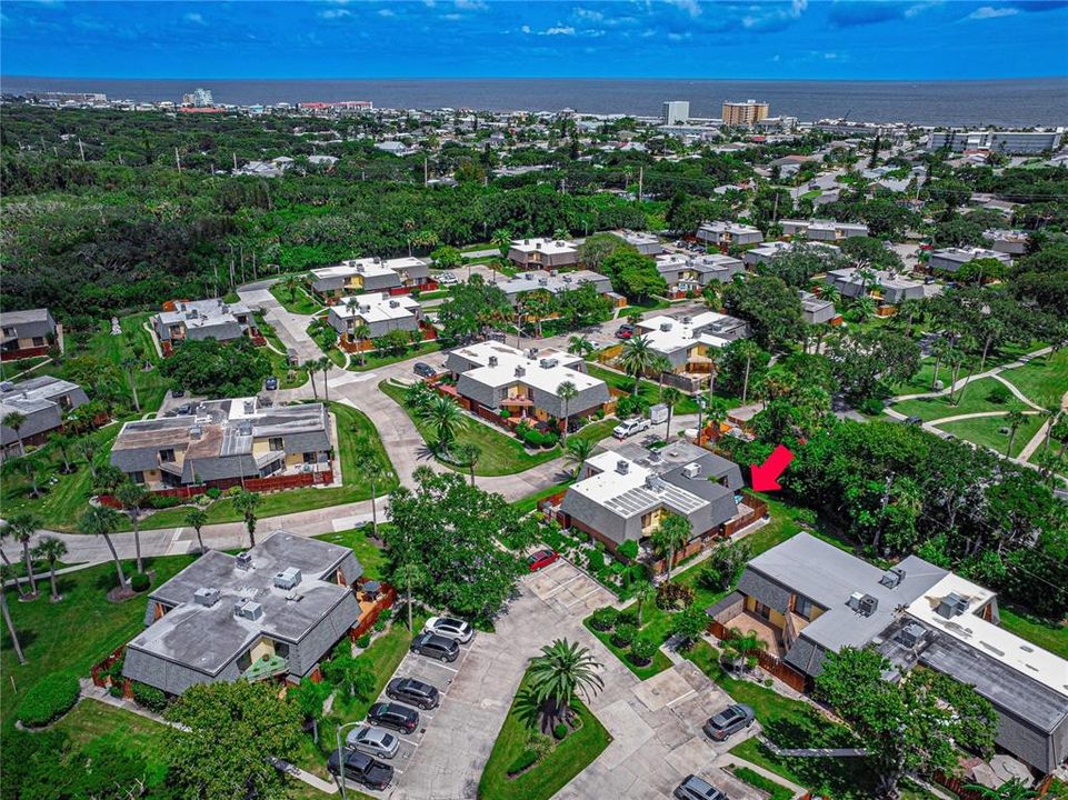 For Rent: $2,800 (2 beds, 2 baths, 1328 Square Feet)