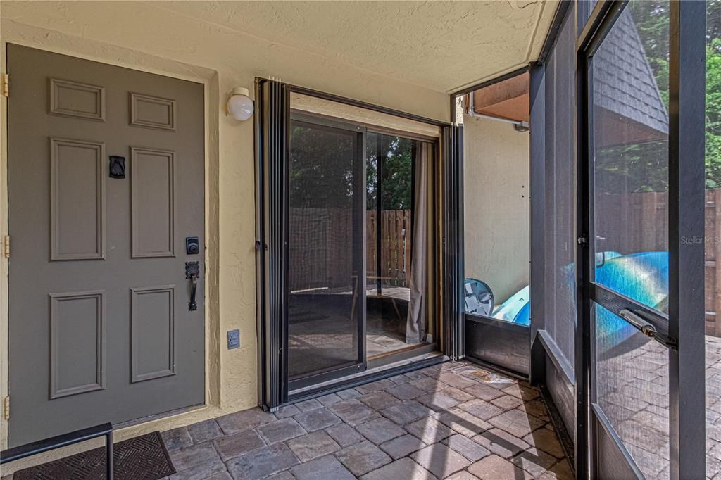 For Rent: $2,800 (2 beds, 2 baths, 1328 Square Feet)