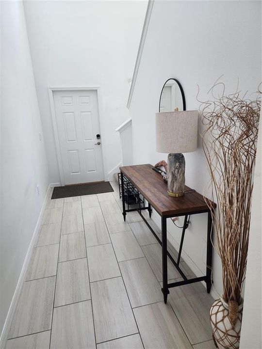 For Rent: $2,700 (5 beds, 2 baths, 2415 Square Feet)