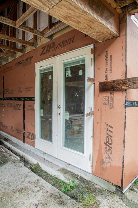 合同活跃: $399,900 (4 贝兹, 4 浴室, 3796 平方英尺)