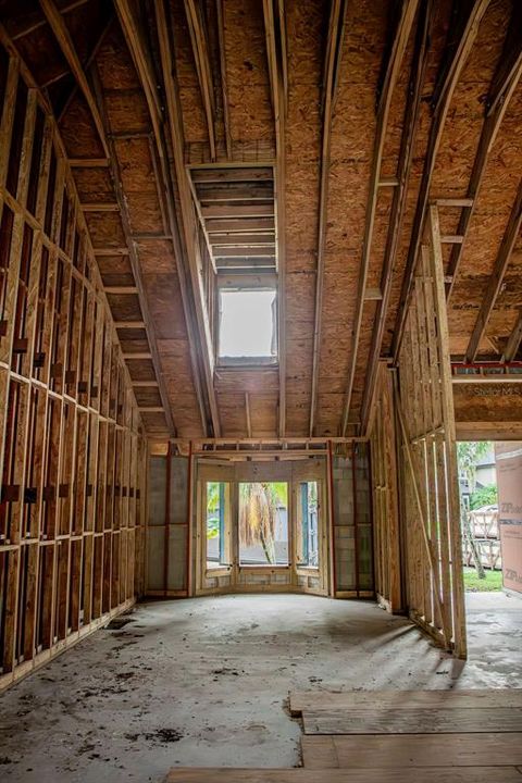 合同活跃: $399,900 (4 贝兹, 4 浴室, 3796 平方英尺)