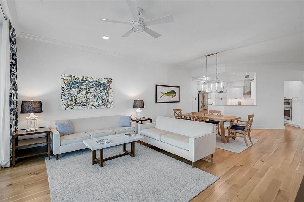 В аренду: $6,000 (3 спален, 3 ванн, 2055 Квадратных фут)