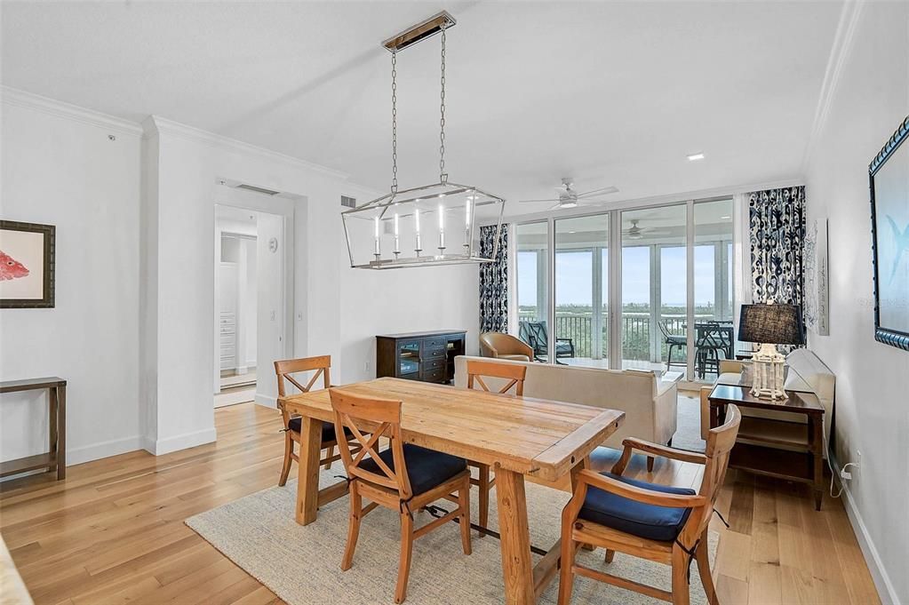 В аренду: $6,000 (3 спален, 3 ванн, 2055 Квадратных фут)