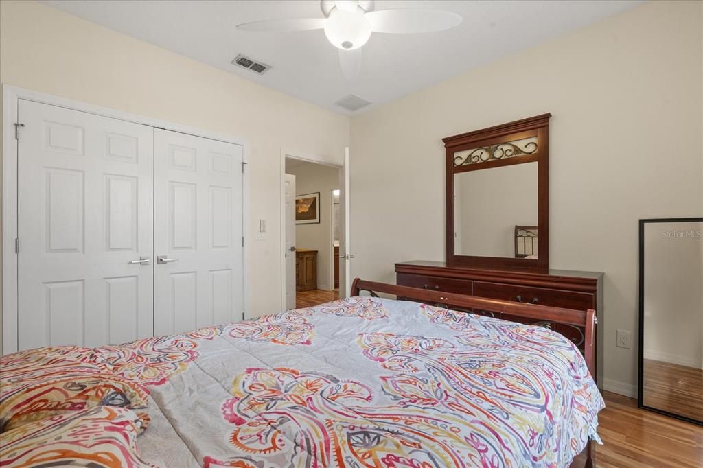 Active With Contract: $2,650 (5 beds, 3 baths, 1604 Square Feet)