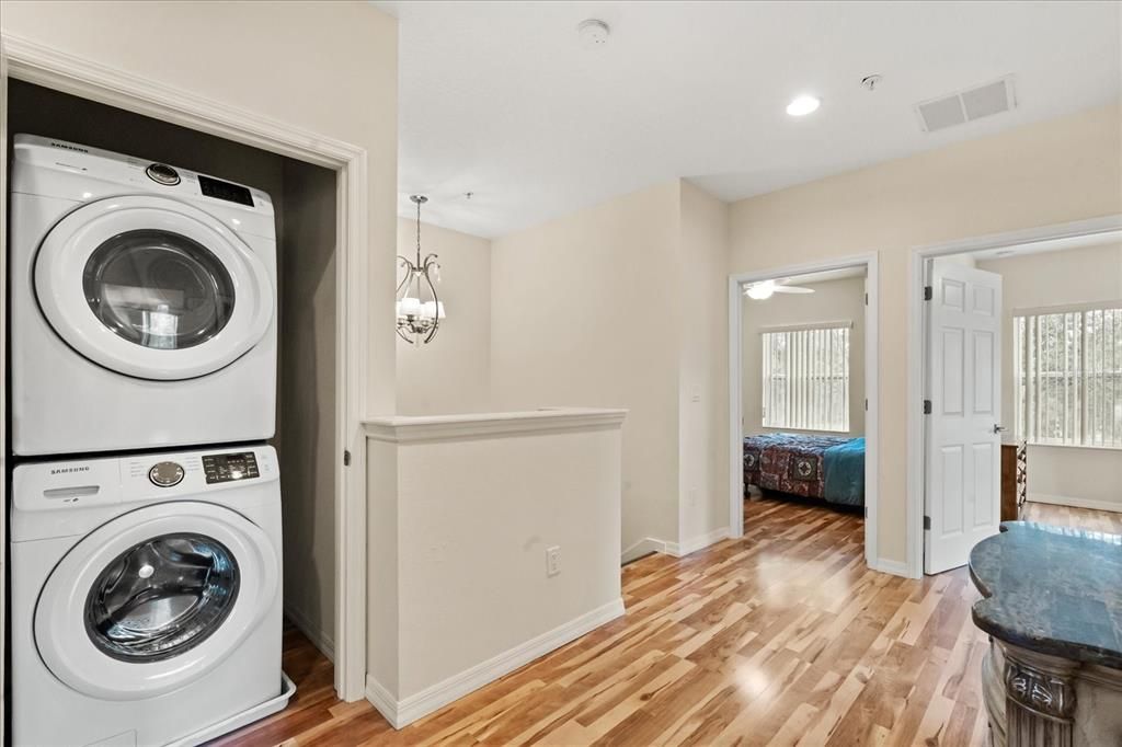 Active With Contract: $2,650 (5 beds, 3 baths, 1604 Square Feet)