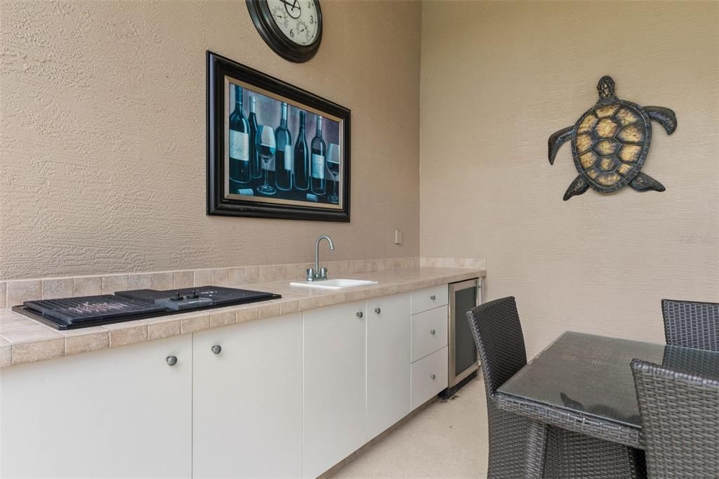 待售: $725,000 (4 贝兹, 2 浴室, 2652 平方英尺)