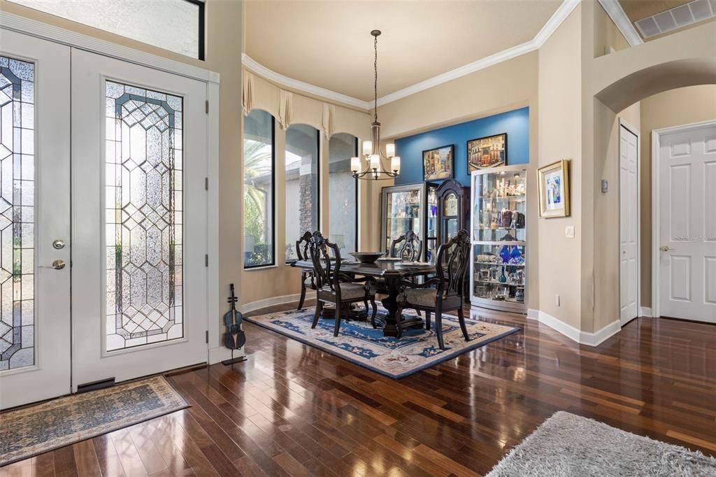 待售: $725,000 (4 贝兹, 2 浴室, 2652 平方英尺)