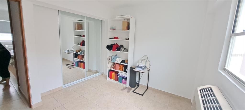 Activo con contrato: $179,000 (3 camas, 1 baños, 0 Pies cuadrados)