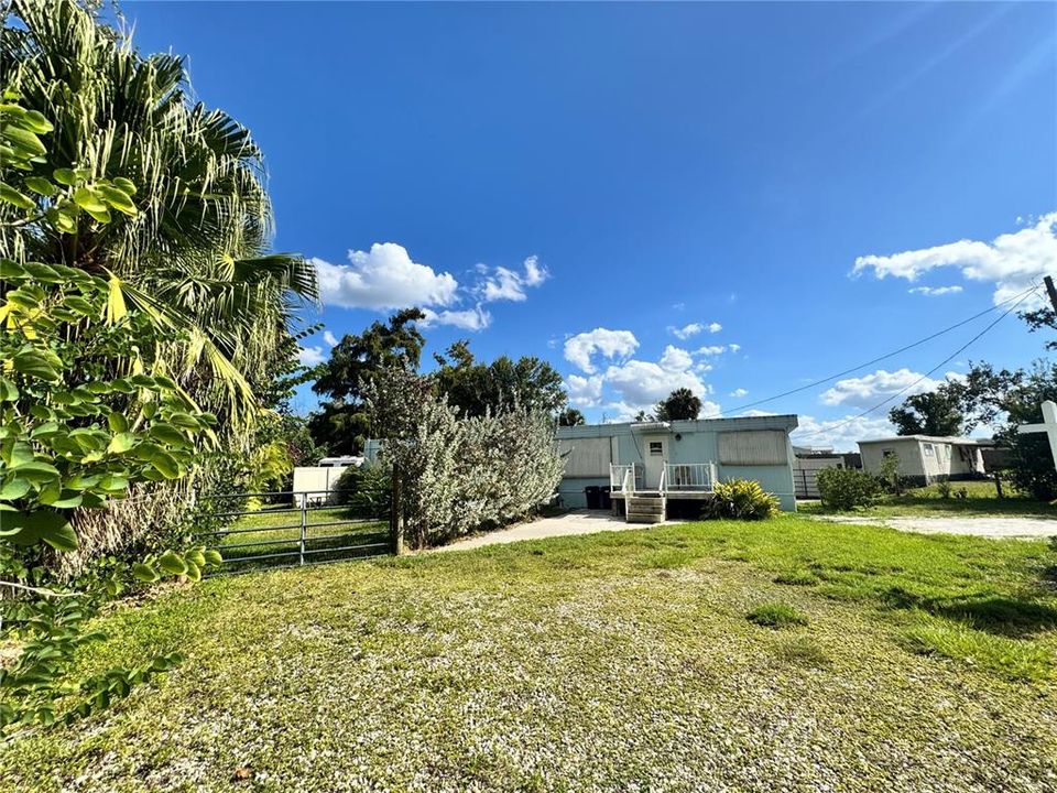 待售: $115,000 (3 贝兹, 2 浴室, 1520 平方英尺)