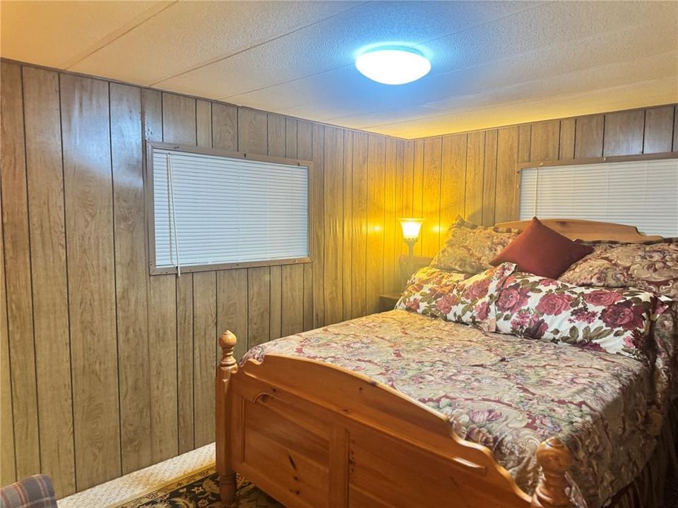 待售: $115,000 (3 贝兹, 2 浴室, 1520 平方英尺)