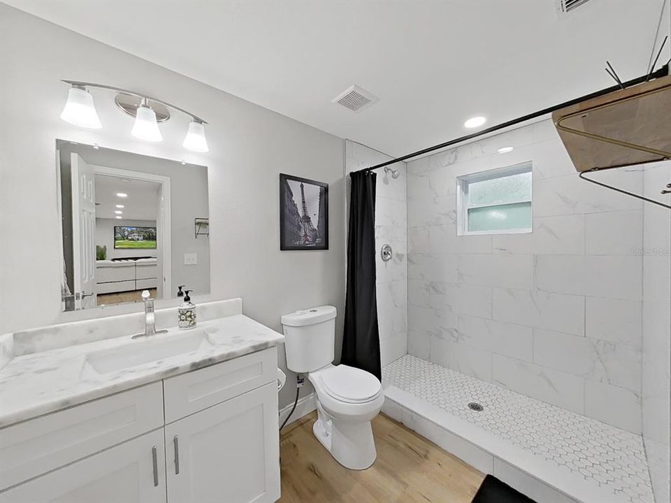 En Venta: $509,999 (4 camas, 3 baños, 2136 Pies cuadrados)