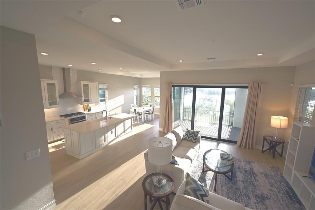 En Renta: $6,500 (3 camas, 2 baños, 2524 Pies cuadrados)